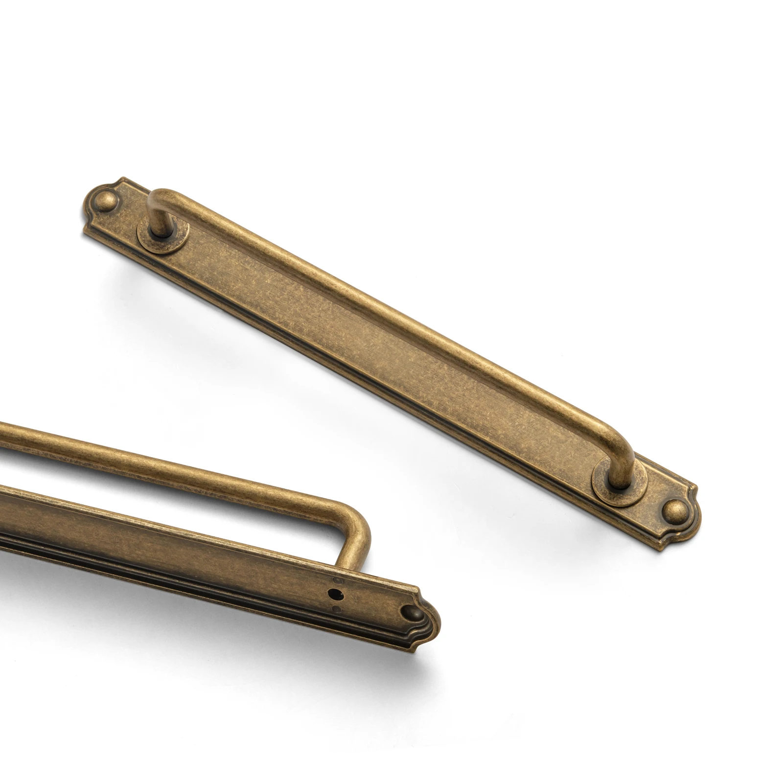 

Goo-Ki Antique Brass Cabinet Knobs and Handles with Backplate for Drawer Kitchen, Antique Brass Zinc Alloy Hardware