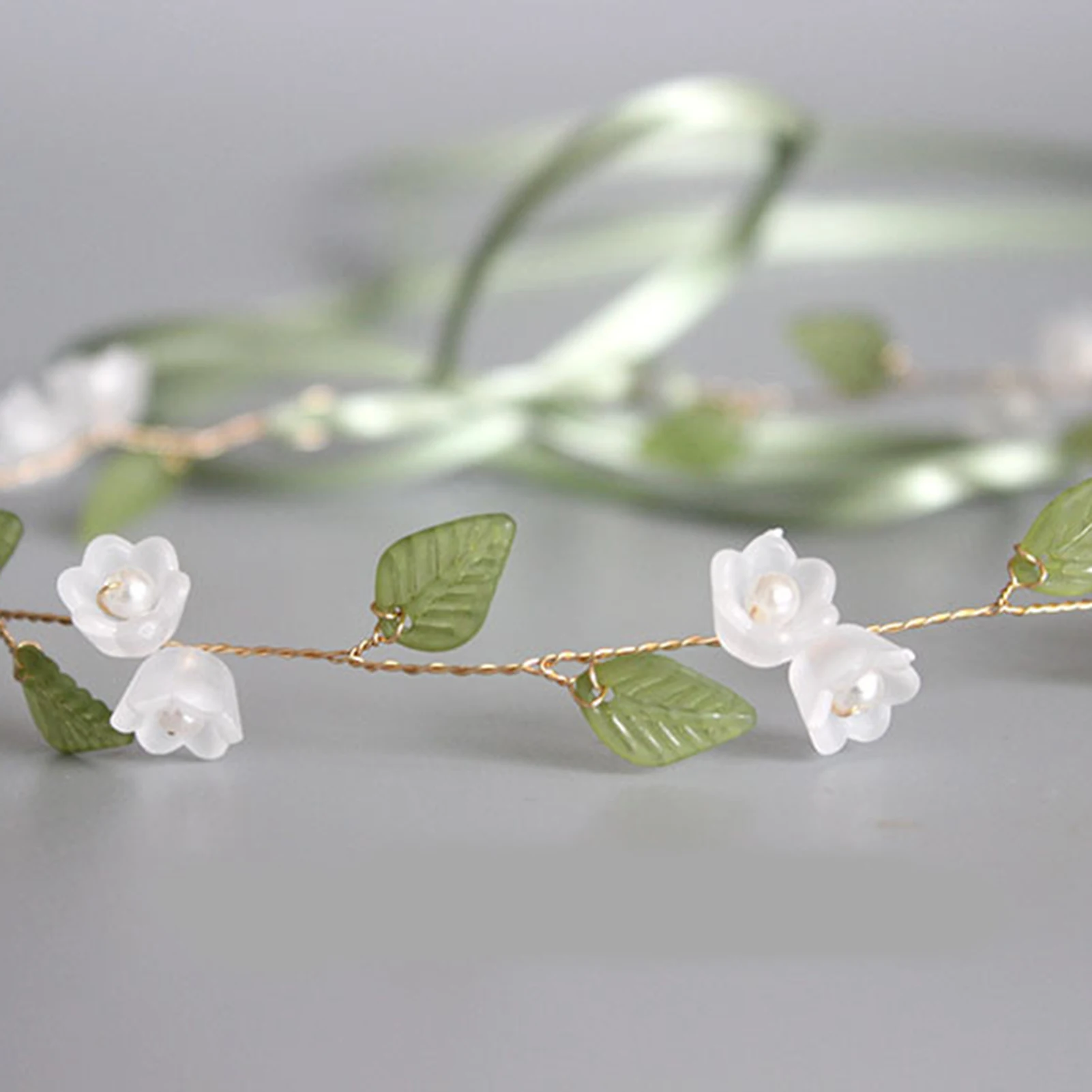 Simulated Flower Hairband Wedding Hair Accessories For Women Pearl Bridal Headbands With Green Ribbon Marriage Hair Jewelry image 3