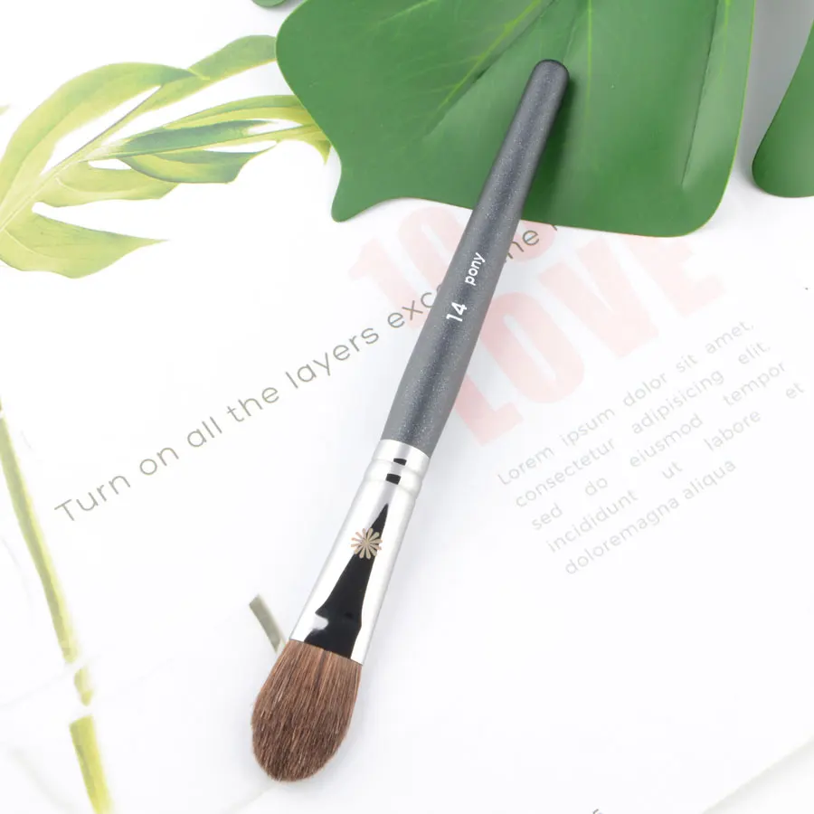 1pc Flame Highlighter Makeup brushes P14 Blush shadow Powder contour Make up brush Professional cosmetic tool Pony hair