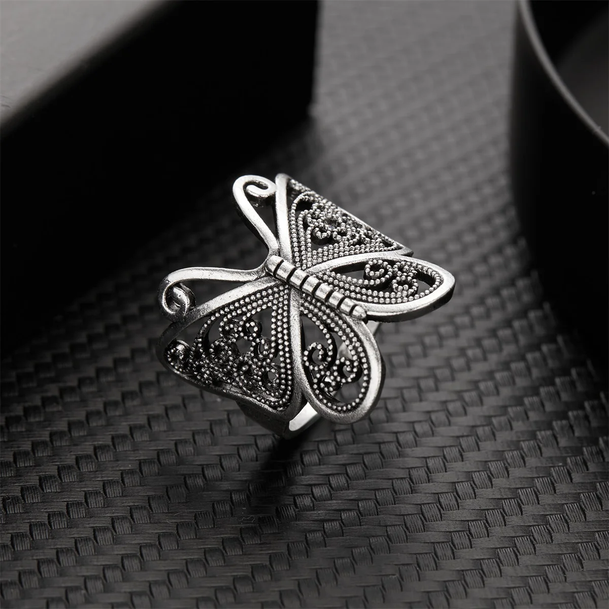 INS Gothic Punk Lizard Rings For Women Men Vintage Ancient Silver Color Spider Dragon Monkey Tiger Owl Animal Ring Cool Jewelry