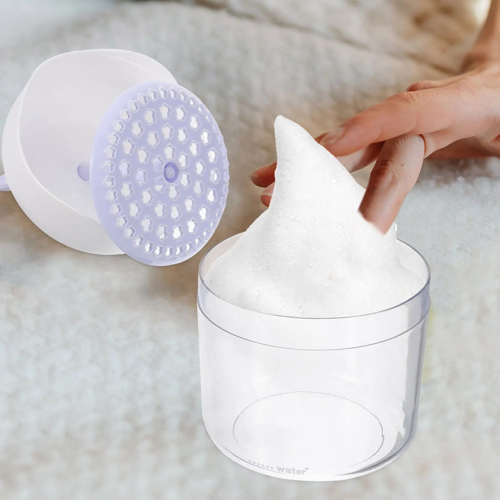 

Cleanser Foaming Maker Clear Bubbler Bottle Produce Rich Bubbles Practical Gift for Friends Face Wash Frother Portable