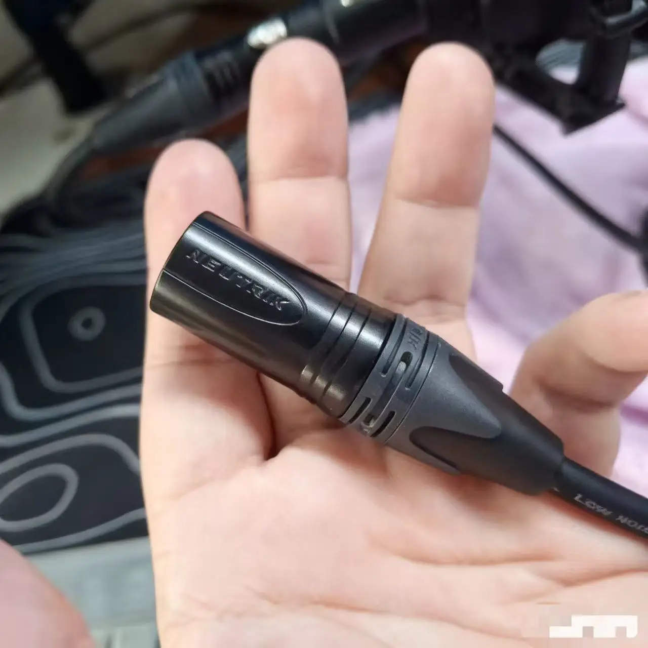 

3 Pin XLR Male Female Plug Gold / Silver Plating Microphone Audio Cable Connector NC3MXX NC3MXX-B Male Female NC3FXX