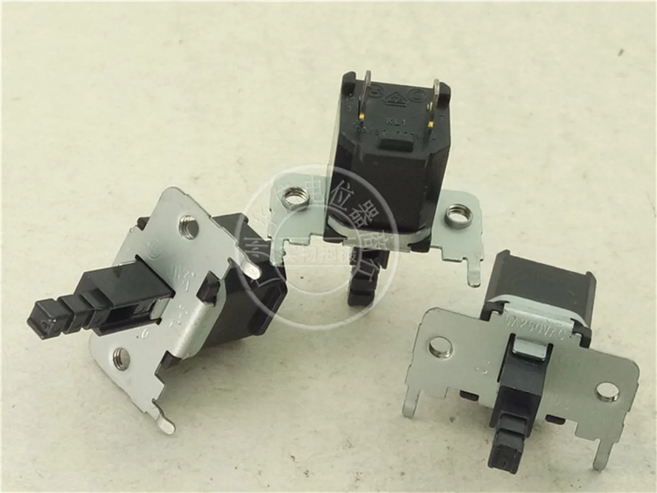 

Original new 100% power switch SDKLA10100 TV-5 5A/80A/250V