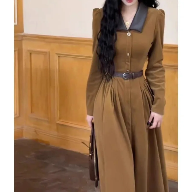 French-style Stunning Temperament Retro Lapel Velvet Dress 2025 Autumn and Winter New Style, Slim and Waist-cinching Long Skirt