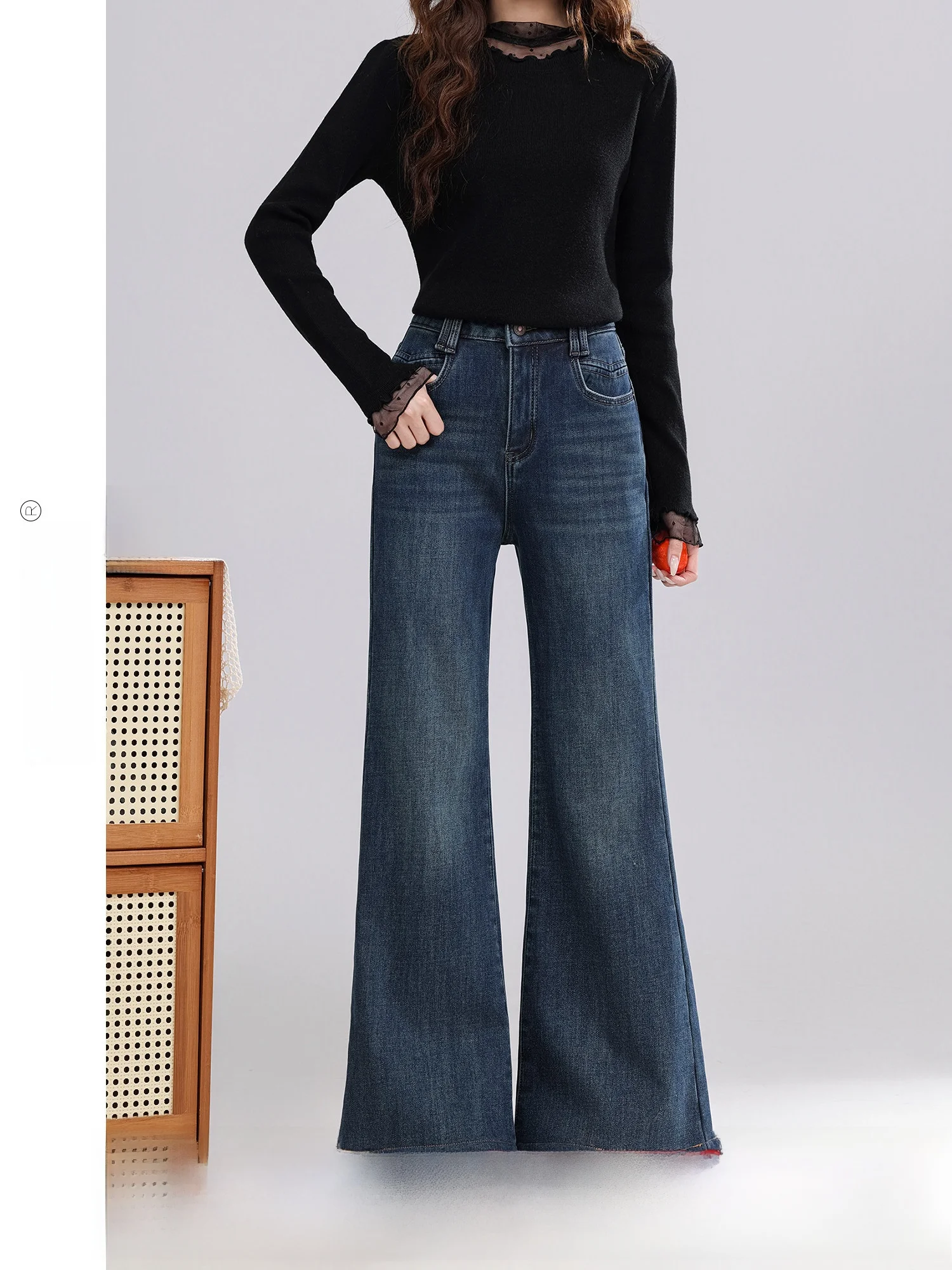 

High Waist Fleece Lined Flared Jeans Women's Casual Denim Pants Vintage Style Pocket Detail Cotton Blend Blue Color