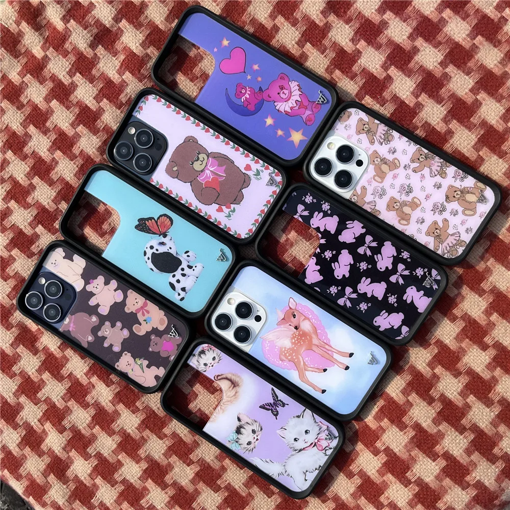 حافظة لهاتف آيفون 11 12 13 14 15 16 Pro Max Plus 16Pro Bear-y Ballet WILDFLOWER Danielle Guizio