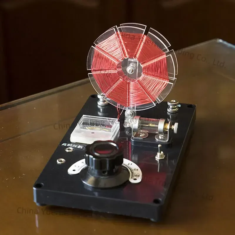 

Active Mineral Basket Flower Coil Radio with Impedance Transformation