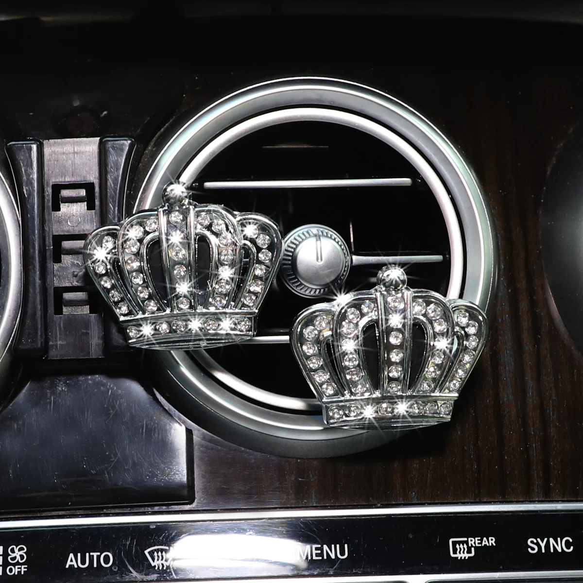 2 car air vents decorated with scented metal crown with diamond Blingbling pair of car interiors for men and women