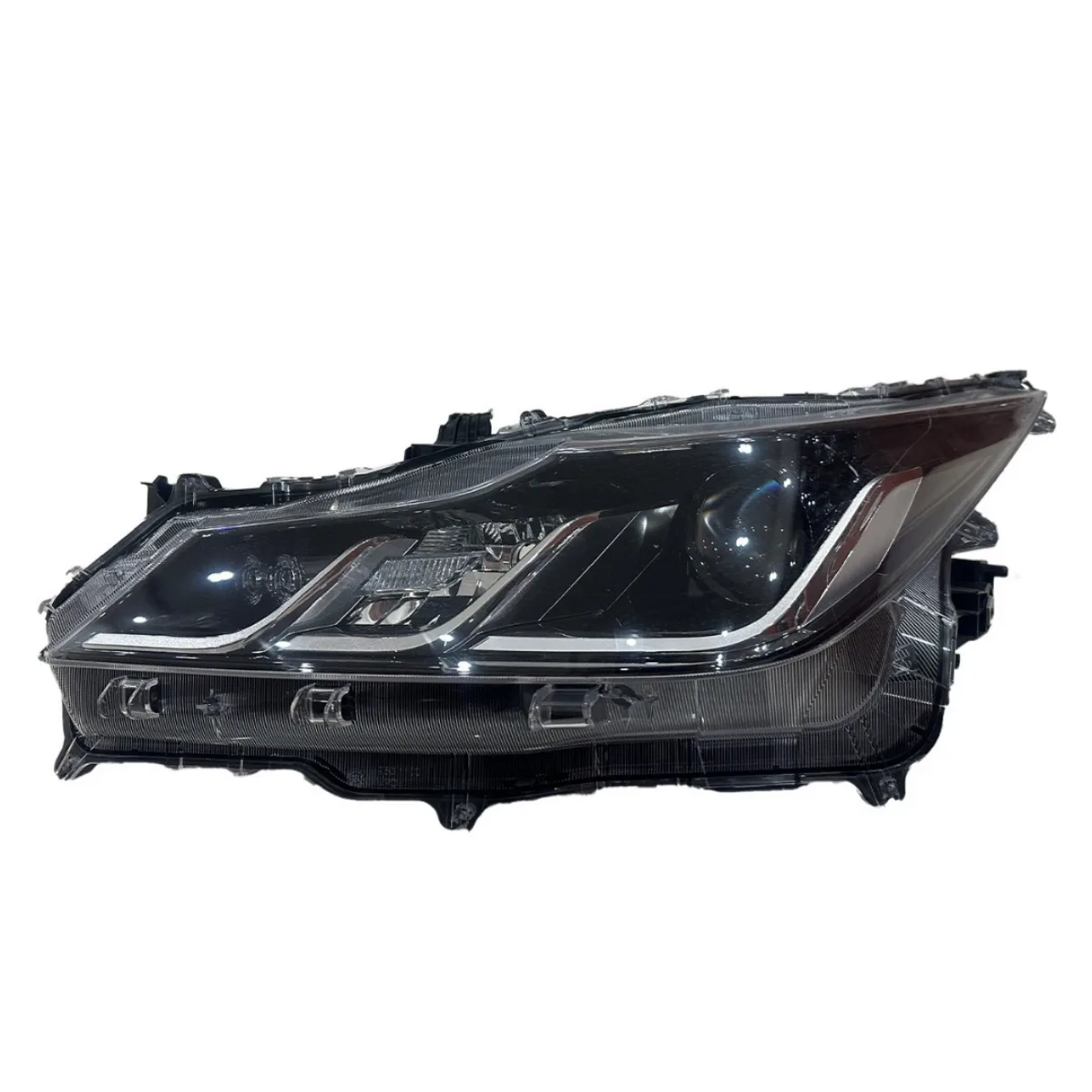 

Suitable for Toyota Corolla 2019 low-end LED headlight semi assembly 81170-02V70/81130-02V