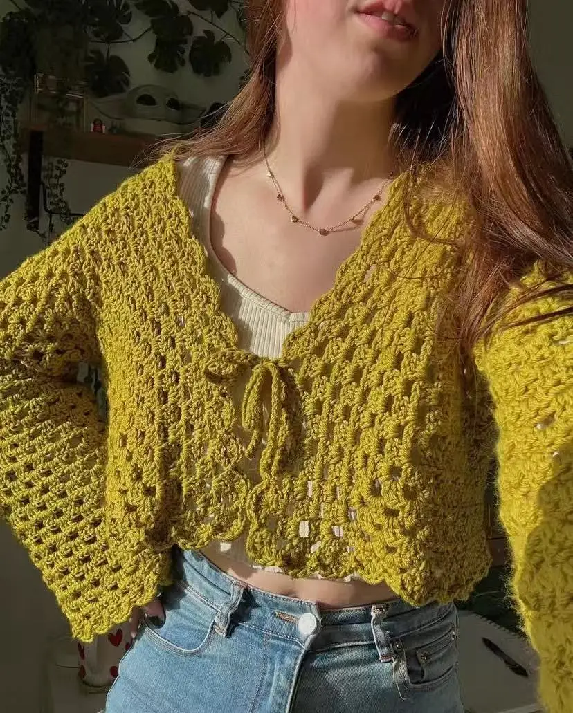 

Dopamine style hollowed out crochet short cardigan for women, versatile and fashionable style top for spring and autumn