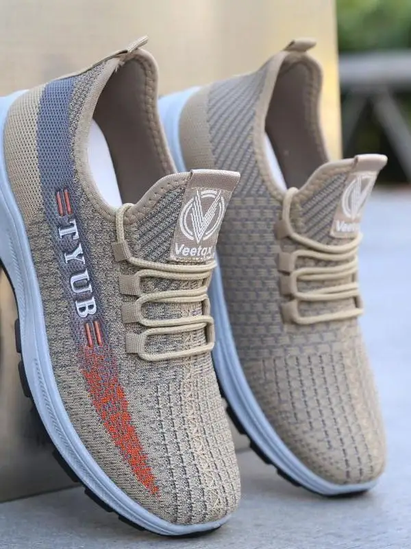 

Beijing Men's Cloth Shoes Breathable Mesh Sporty Casual Walking Shoes Deodorant Soft Bottom Spring Summer Fashion Footwear