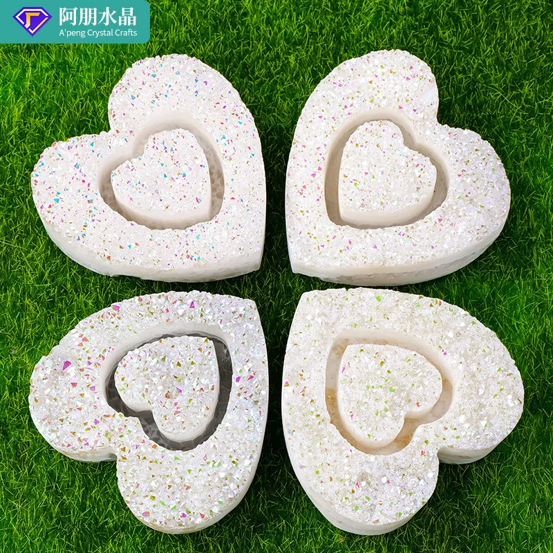 Natural Aura Crystal Quartz Heart Carving Crystal Love Healing Gemstones Home Decoration Gift 1pcs