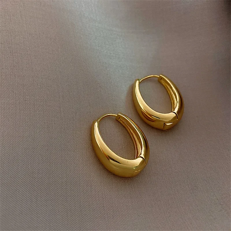 LATS 2024 New Classic Alloy Smooth Metal Hoop Earrings For Woman Fashion Korean Jewelry Temperament Girl's Daily Wear earrings