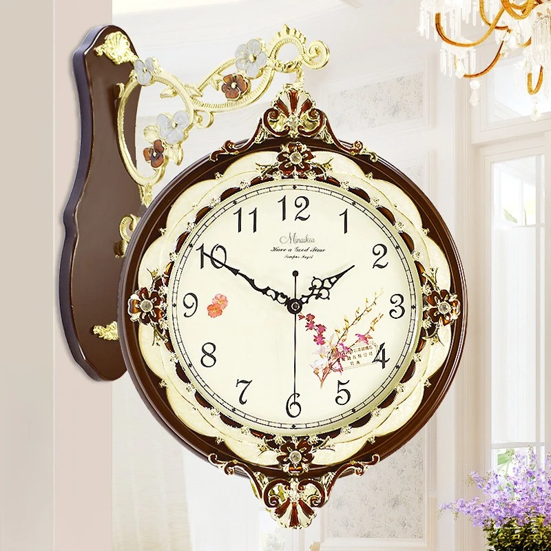 

Large creative European retro solid wood silent double-sided pastoral living room bedroom wall electronic quartz clock