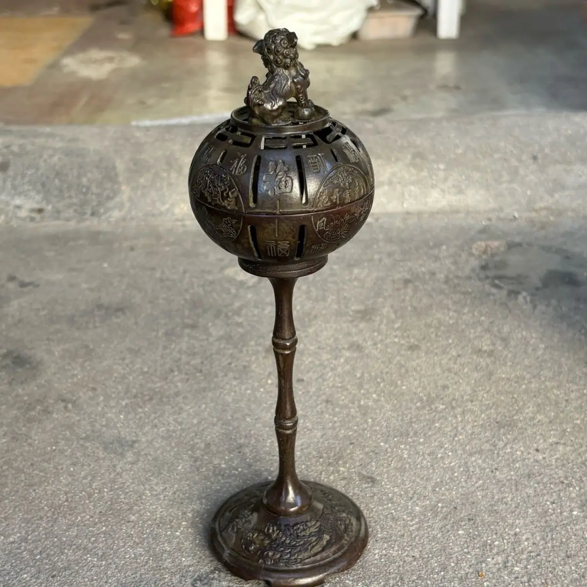 Vintage Tall  Incense Burner Hollow Spherical Censer Bamboo Pattern Stem Carved Incense Holder for Home Decor