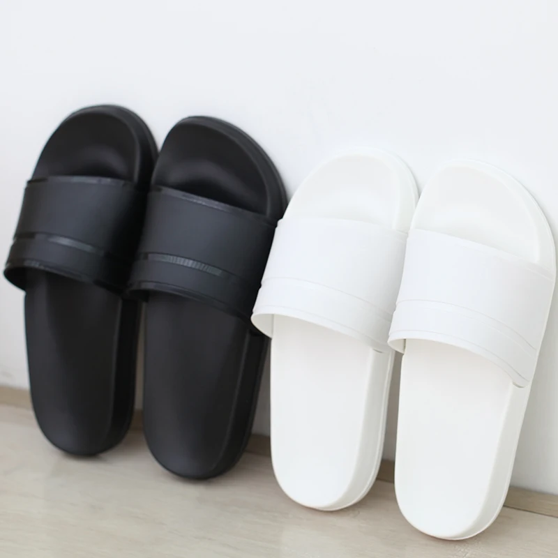 2024 Men Women Indoor Home Slippers Summer Soft Comfortable Bath Slippers Couple Family Flat Thick Platform Outdoor Beach Sandal