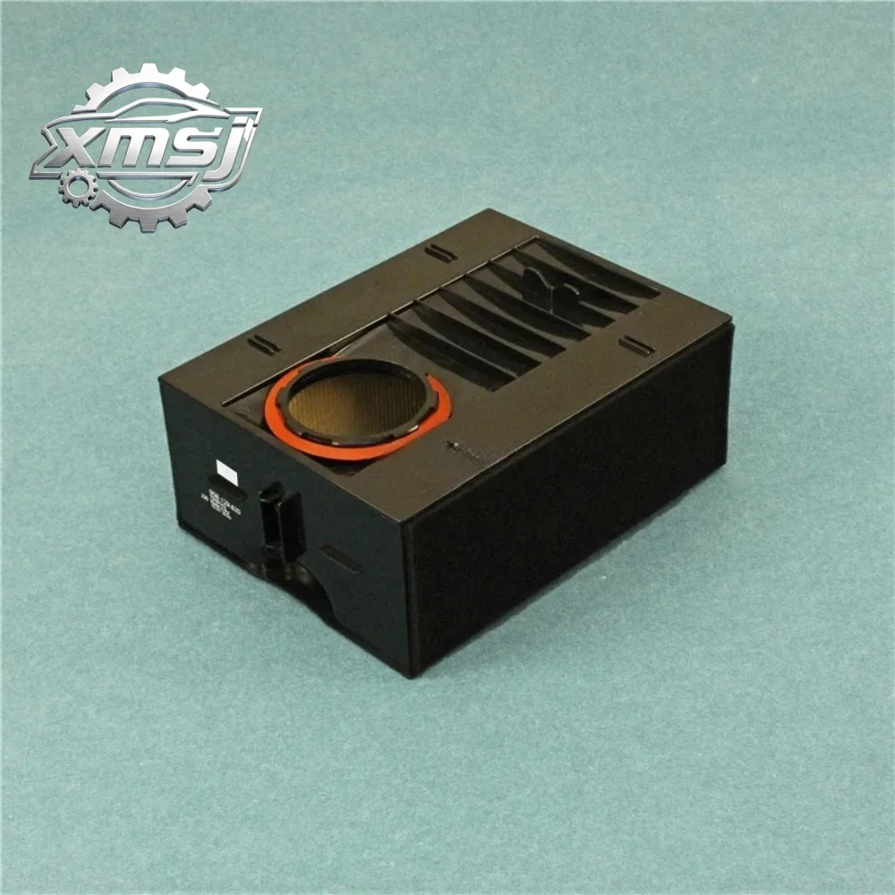 

95B 129620 Un motor de automóvil 95B 129620 Un filtro de aire 95B 129620