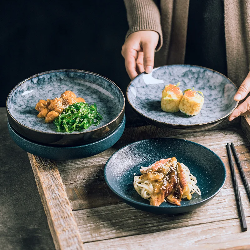 Plato de Cerámica Estilo Japonés para Cena, Plato Hondo Creativo para Restaurante BBQ, Uso Doméstico, Modelo 2026, Forma Redonda