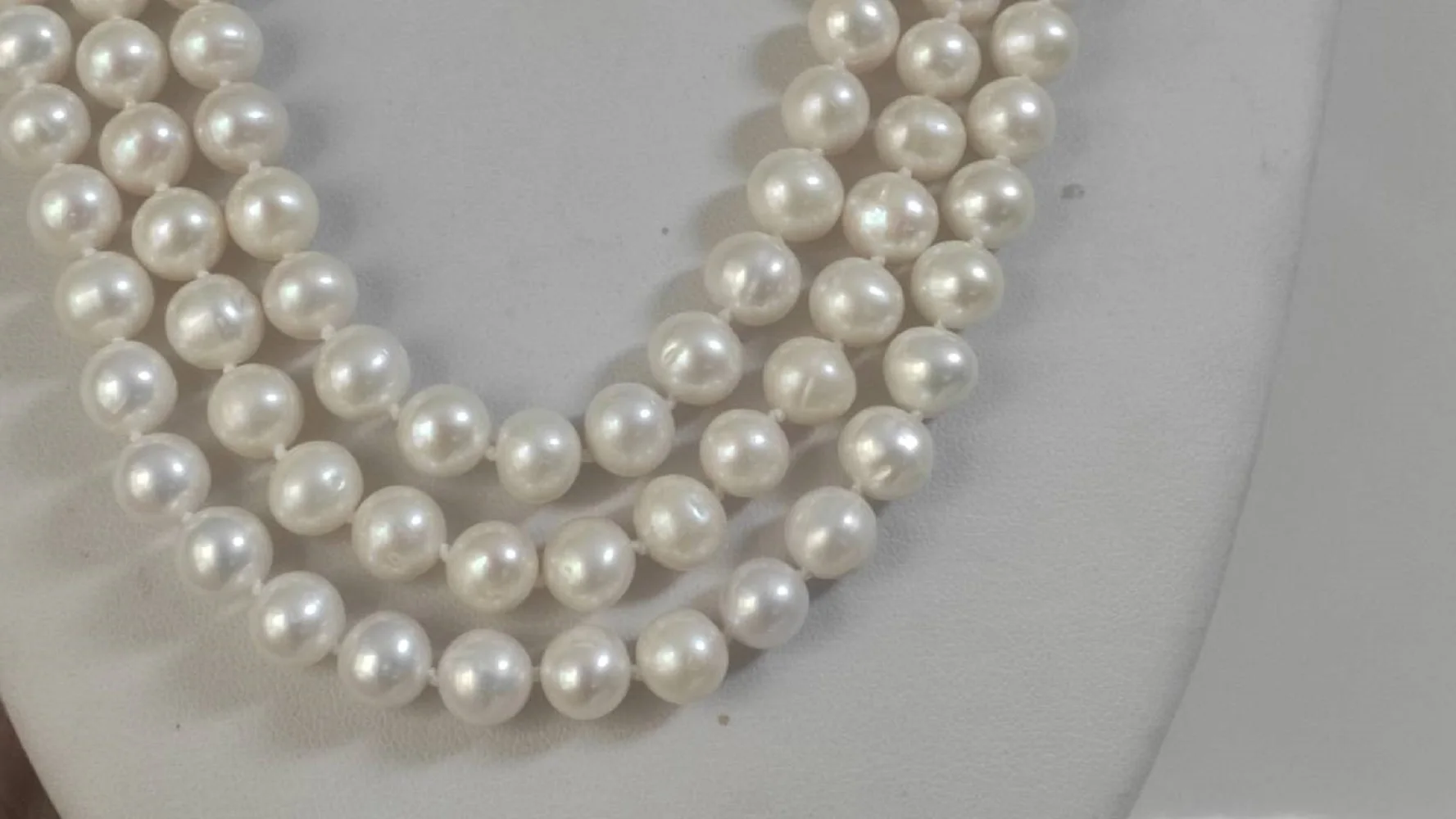 20 inch 3-row AAA+9-8mm circular natural South China Sea white pearl necklace 17” 18