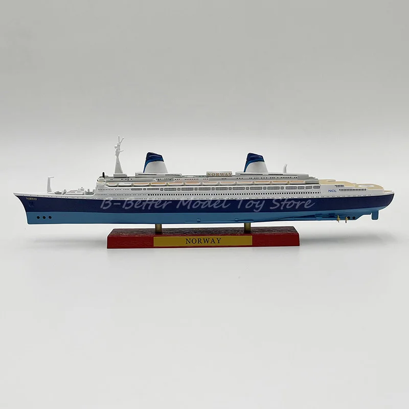 1:1250 Diecast Ship Model Toy HMHS Britannic / Norway Ocean Liner Cruiser Replica Collection