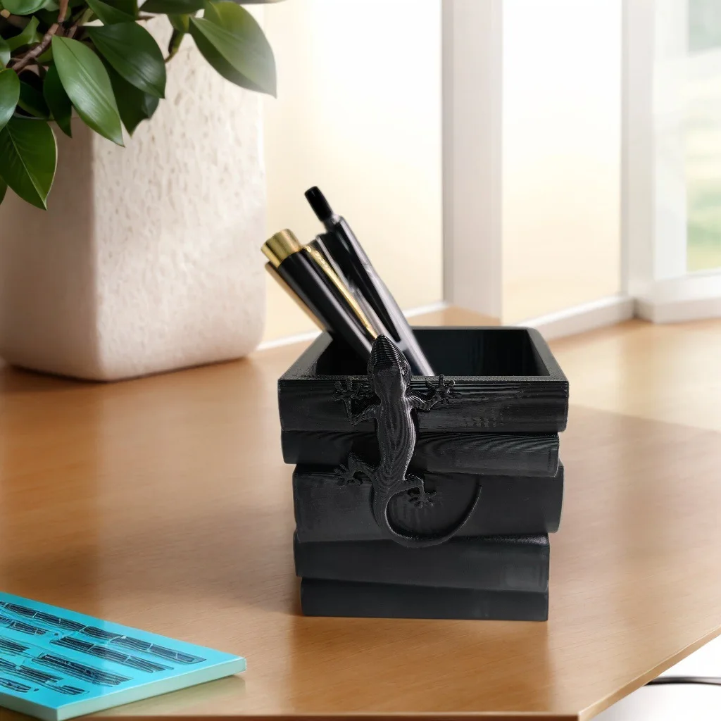 

1PC Gothic Style Makeup Brush & Pen Storage Box Black Resin Gothic Halloween Desk Decoration Lizard Pen Holder Storage Box