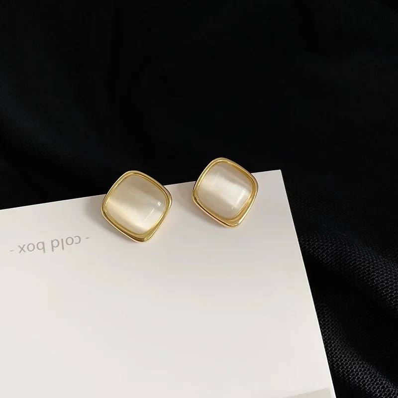 Korean Trendy Square Opal Stud Earrings For Women Fashion Simple Temperament Brincos Geometry Jewelry Christmas Girl Gift