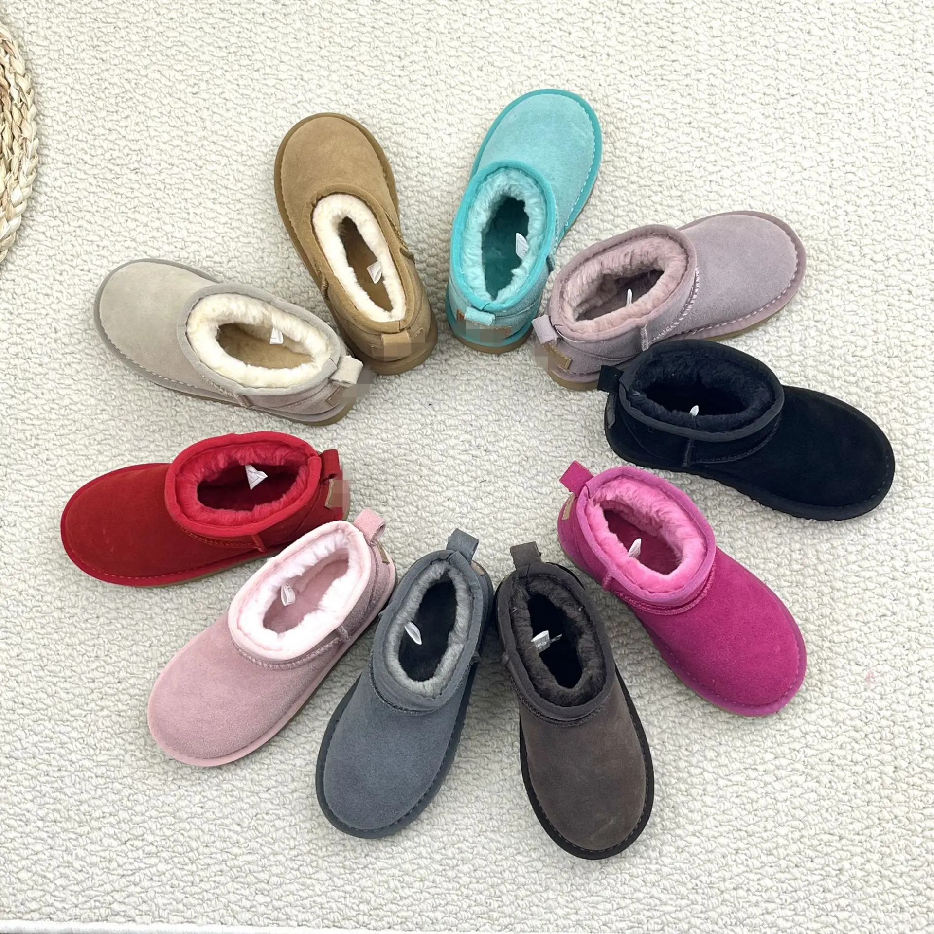 High Quality Fluffy Children's Snow Boots Boys Girls Winter Plush Cotton Shoes Kids Outdoor Warm Trainers Ankle Boots Xmas Gifts
