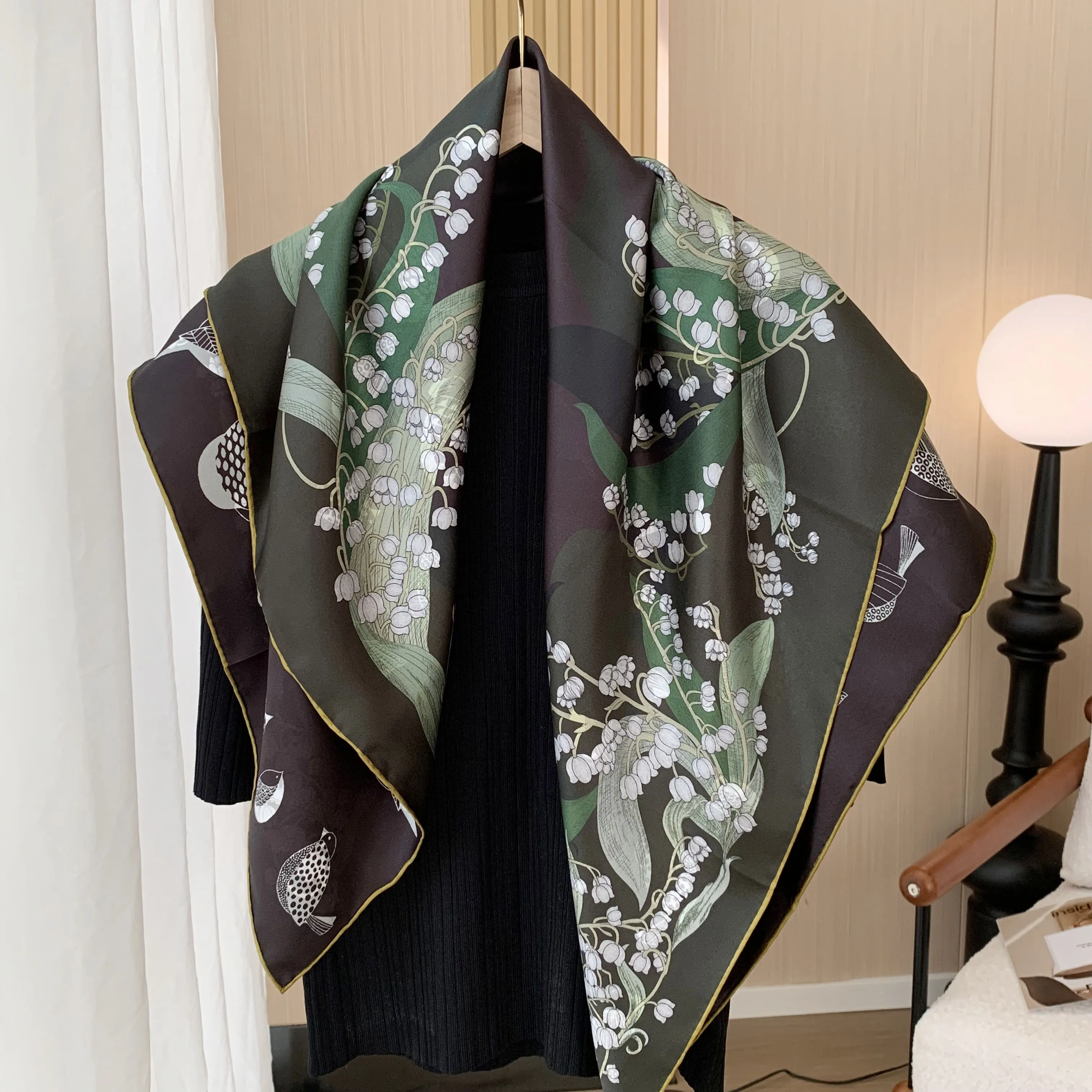 

New 18mm double-sided double-color 100% mulberry silk scarf for women 90cm long, floral pattern, fashionable headscarf and shawl