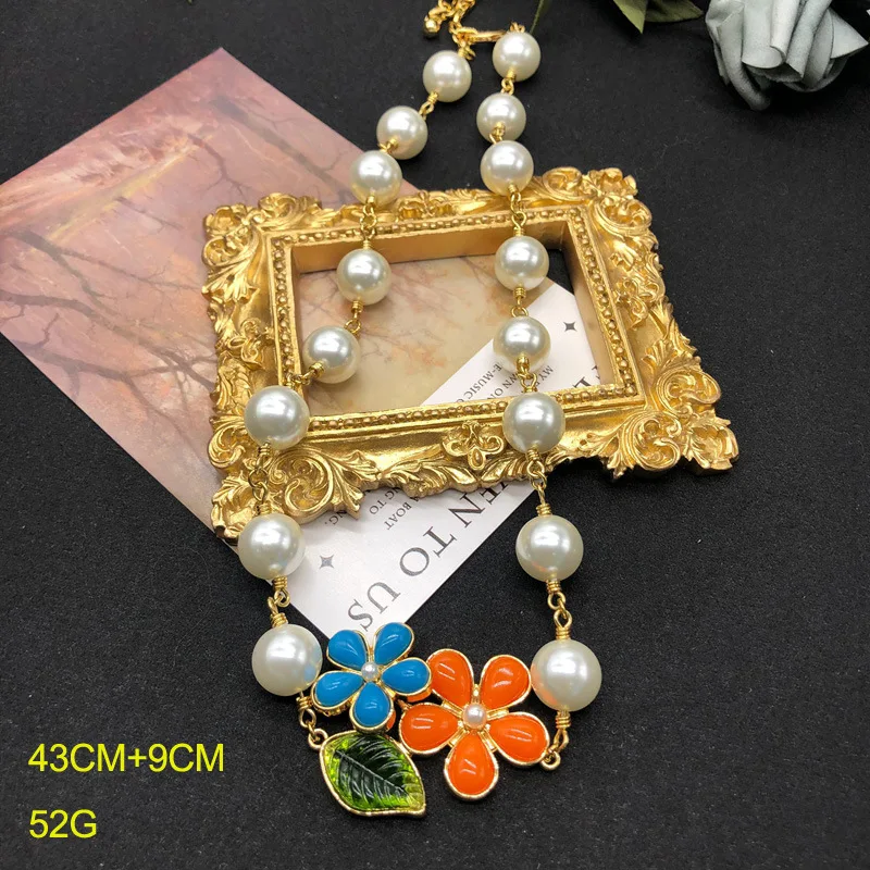 

Women's Jewelry for Girl Pearl Flower Accessories Sweater Chain Earring Necklace Wholesale