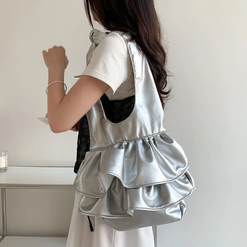 

Fairy Ruched PU Shoulder Bag Women Summer New Exquisite Niche Desigener Bucket Bag Large Capacity Student Underarm Bag