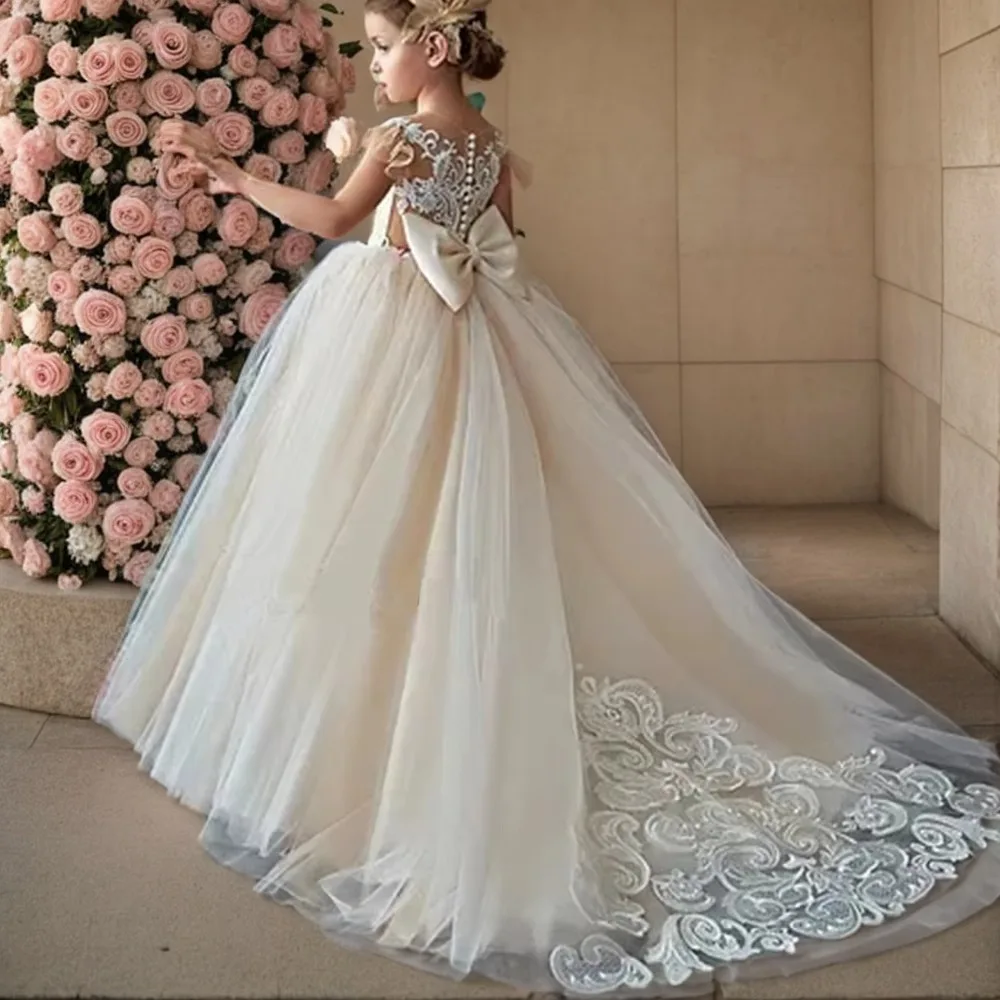 MisShow Wedding Flower Girl Dresses Lace Appliques O-Neck Sleeveless Kids Princess Dress Tulle Button-Back Bow Train Ball Gowns