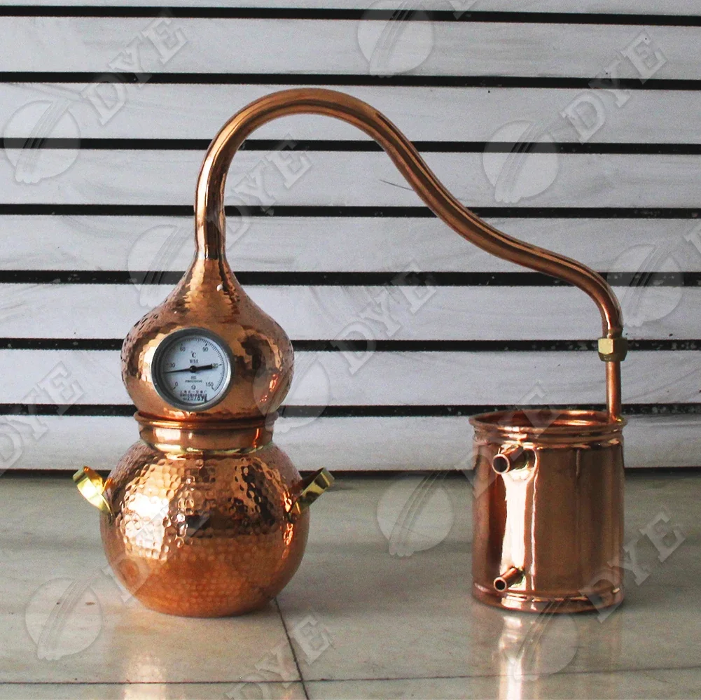 DYE micro moonshine distillery equipment pot still distillation copper alembic onion helmet distilling still whisky wine make