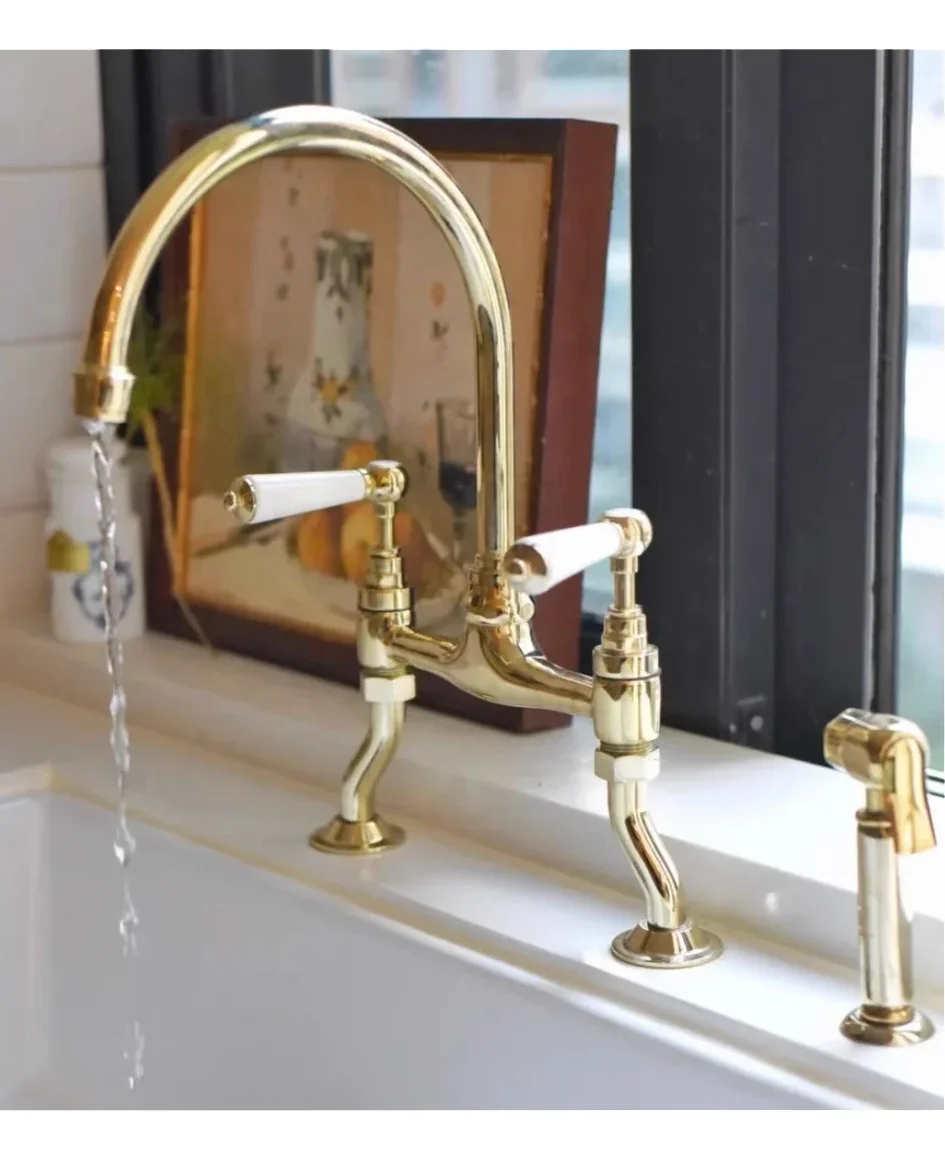 

Bridge Brass Classical Kitchen Faucet Tap Prevent Ironing Two Handle 5 Years Warranty Double Brass Anti-scalding High Quality