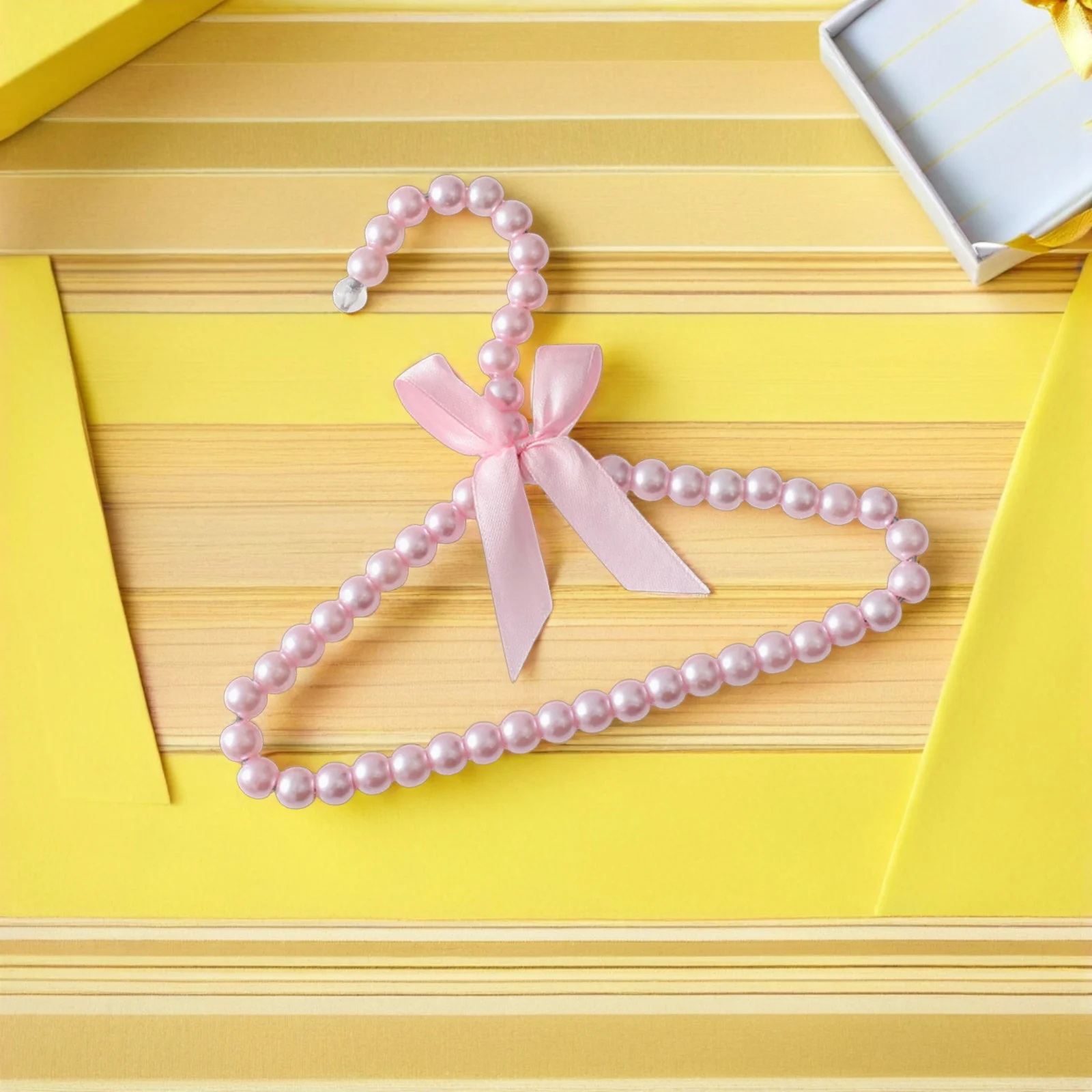 

5Pcs Clothes Hangers Premium Pearl Finish Pet Clothes Dryer Non-Slip Space Saving Hanger for Bathroom Dormitory Toddler Clothing