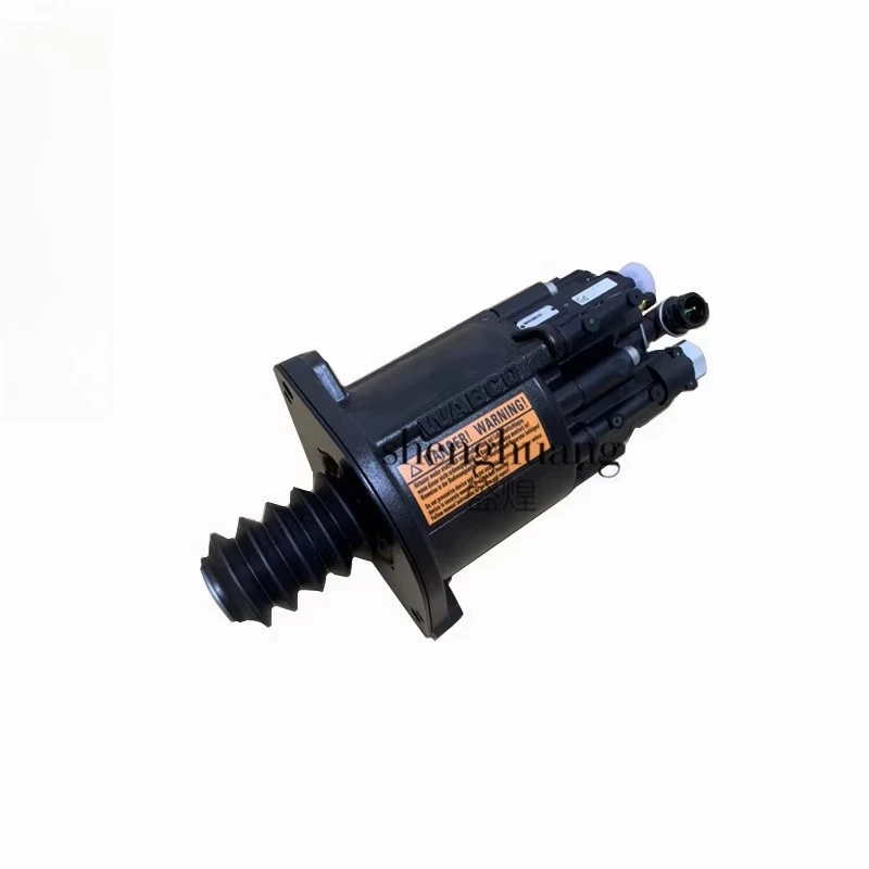 Hot sale  FUSO truck clutch sub-pump Fuso mixer truck minivan transmission clutch forbooster sub-pump