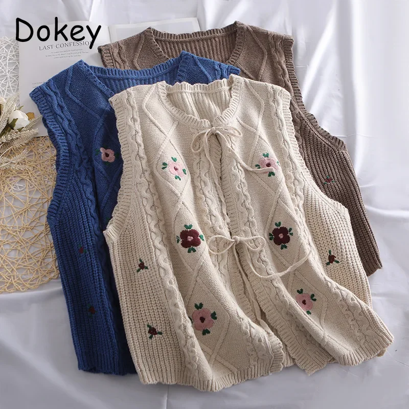 Women\'s Vintage Embroidery Lace-up Sweater Vest Korean O-Neck Sleeveless Loose Knitted Cardigan Female Casual Waistcoat Autumn