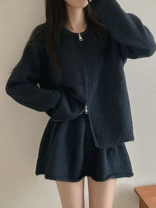 Setelan Dua Potong Wanita Musim Gugur Musim Dingin: Sweater Cardigan Korea Sle Long Sve dengan Ritsleting Ganda dan Rok A-Line Berpinggang Tinggi.