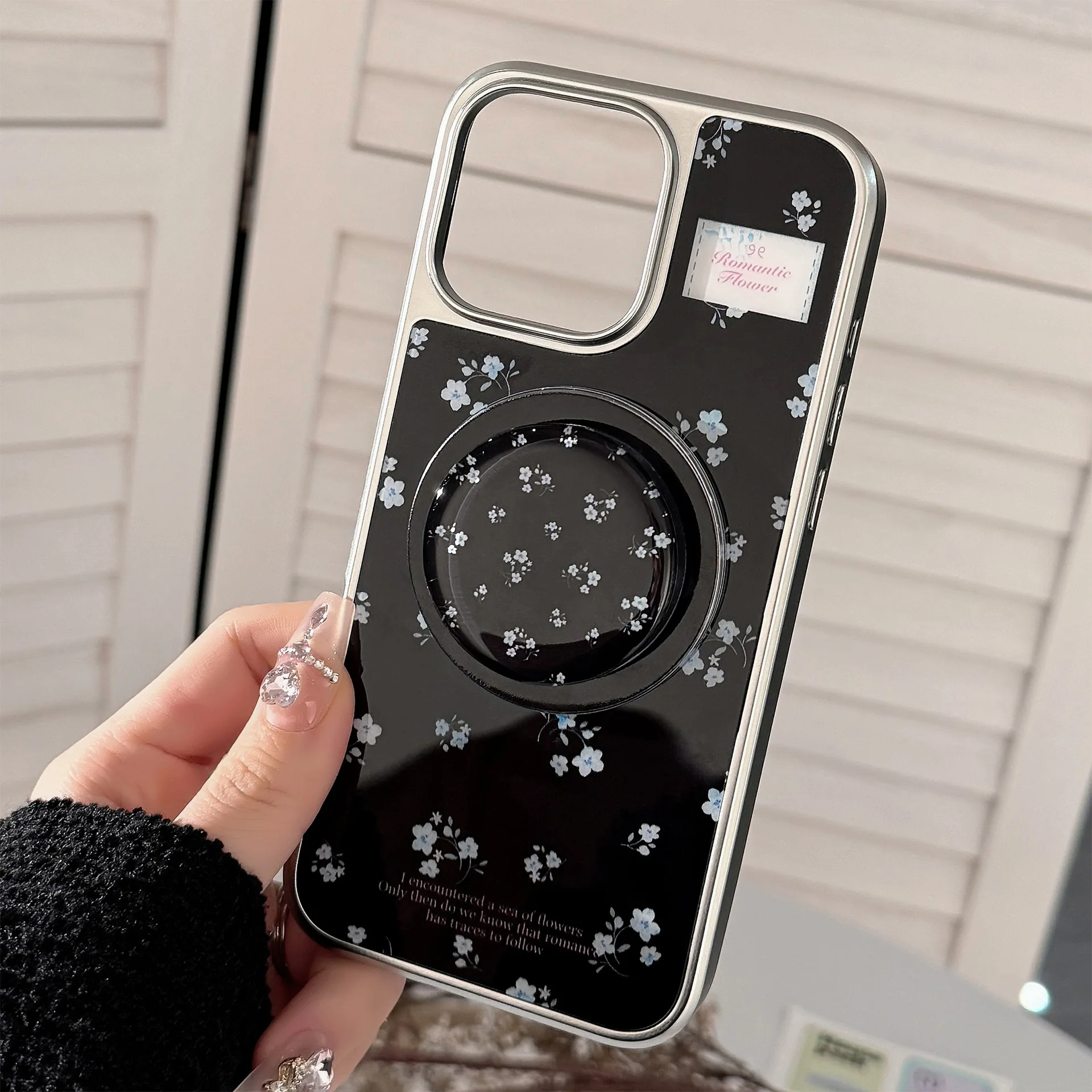 

Magnetic Black And Blue Flower Bracket Acrylic Mobile Phone Case For iPhone16/15pro Max Anti-fall Phone Case For iPhone13/14