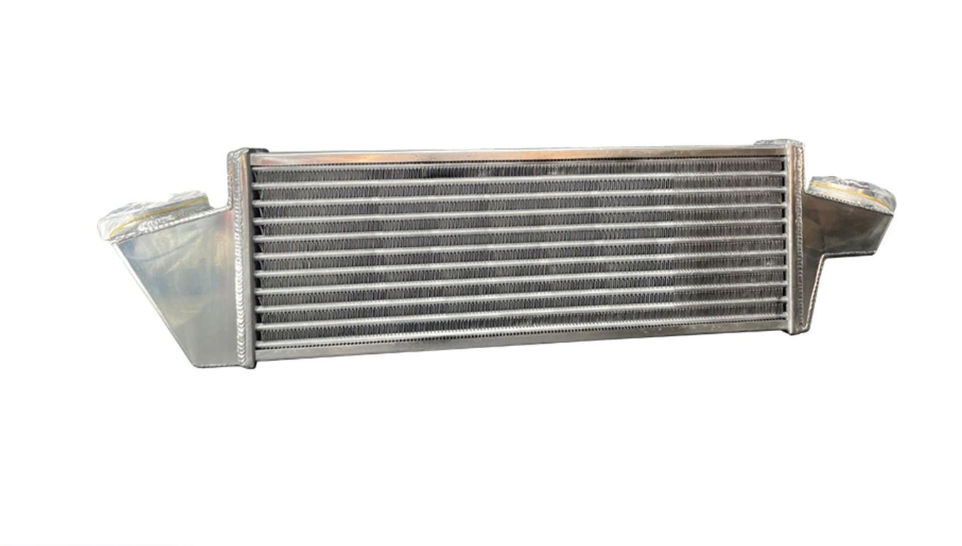 Para Mitsubishi MITSUBISHI L200 15-22 Intercooler totalmente de aluminio modificado automotriz