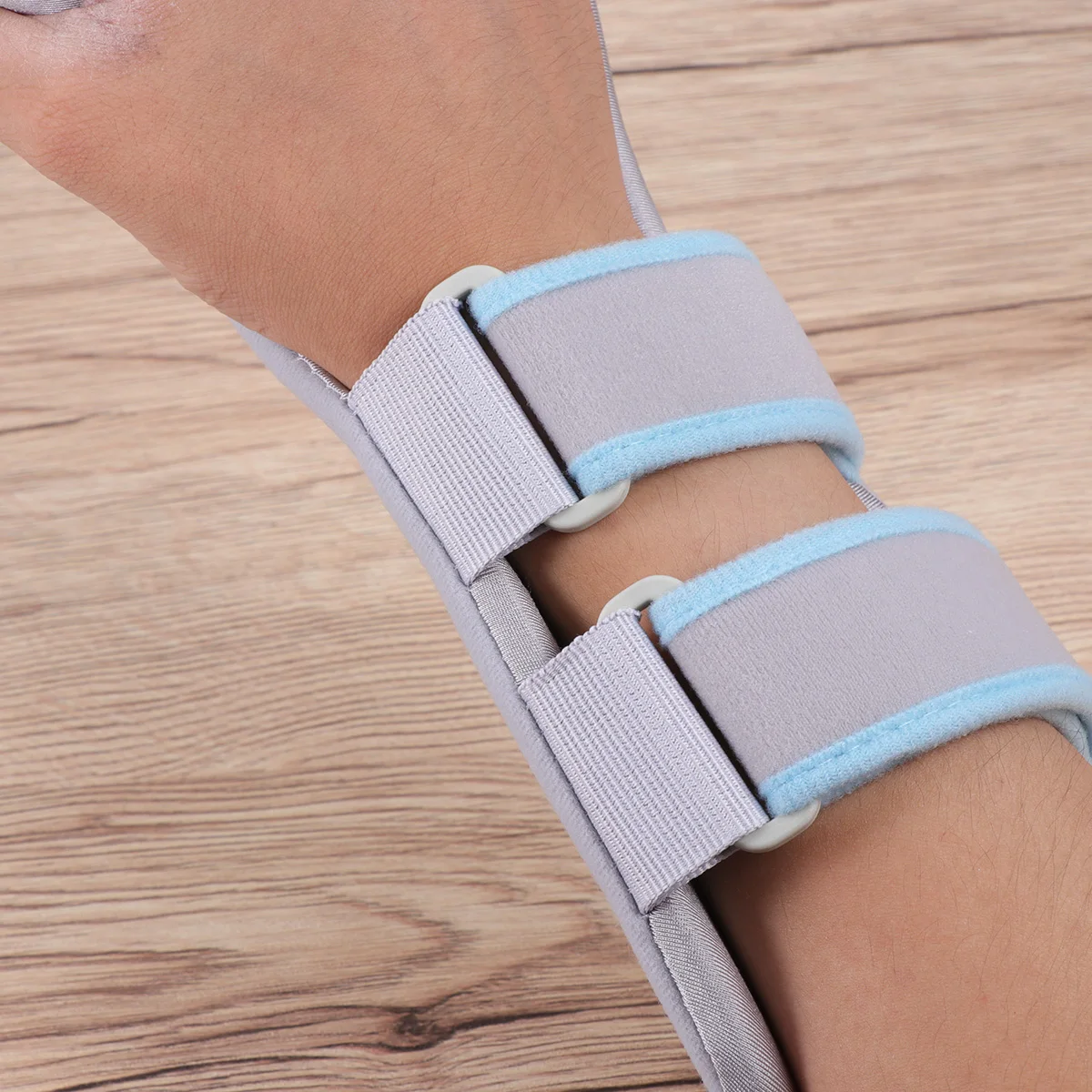 

Adjustable Hand Splint Wrist Support Resting Finger Fixation Scaffold For Wrist Pain Sprain Arthritis Relief Recovery Carpal