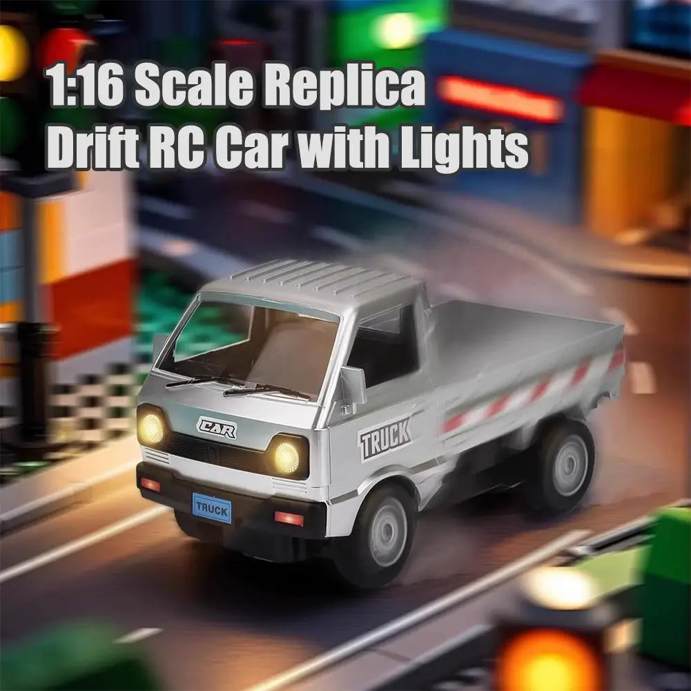 27MHz RC Cargo Truck Toy With Exhaust Water Spray Mini Cardboard Goods Remote Control Pickup Flatbed Car For Boys