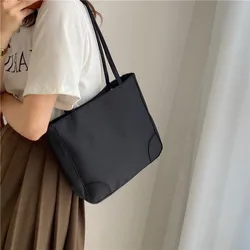 Spring Summer Lightweight Waterproof Oxford Cloth Single Shoulder Handbag Fashion Simple Match Commuting Underarm Bag Women's...