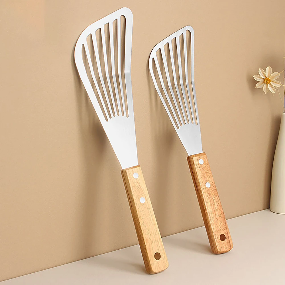 1PC Stainless Steel Fish Frying Shovel with Wooden Handle Fan-shaped Shovel Household High-temperature Frying Shovel