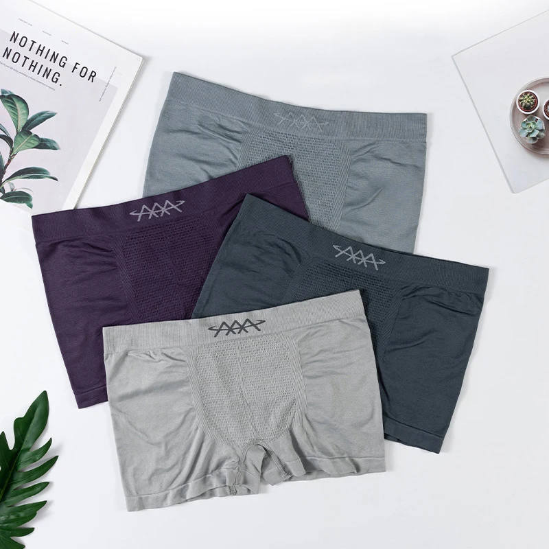 

1 Pcs Men's High Elasticity Shorts Seamless Boxers Breathable Mid-Waist Underwear Soft Moisture-Wicking Comfortable Male Boxers