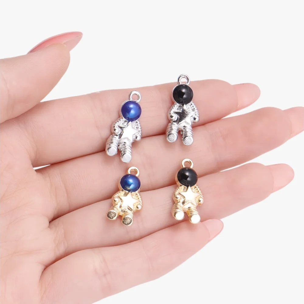 10Pcs Alloy Kc Gold/Silver Color Spaceman Star Astronaut Charm Pendant for Jewelry Making Necklace Bracelet Accessories DIY Craf