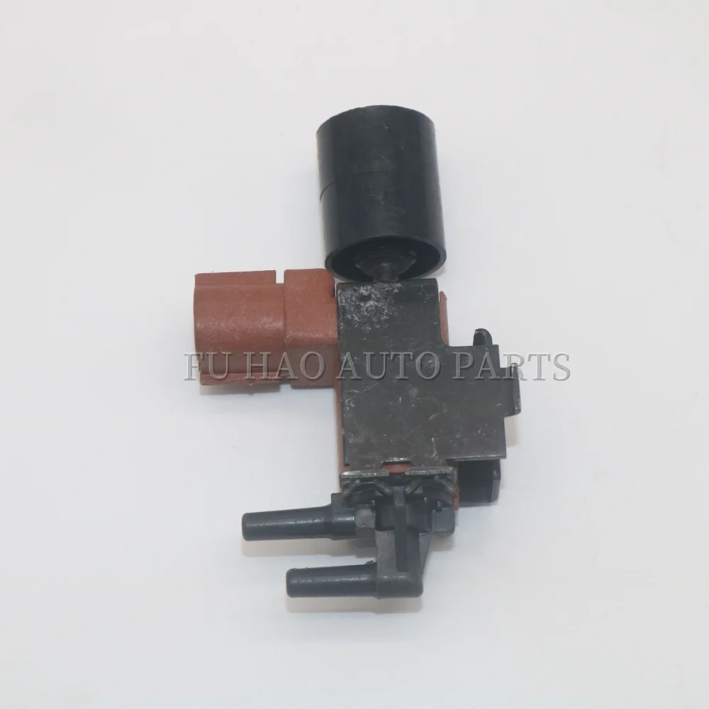 K0FA958110 K0F-A9581-10 Zawór elektromagnetyczny turbosprężarki do Volvo XC90 2007-2014 S80 2006-2010