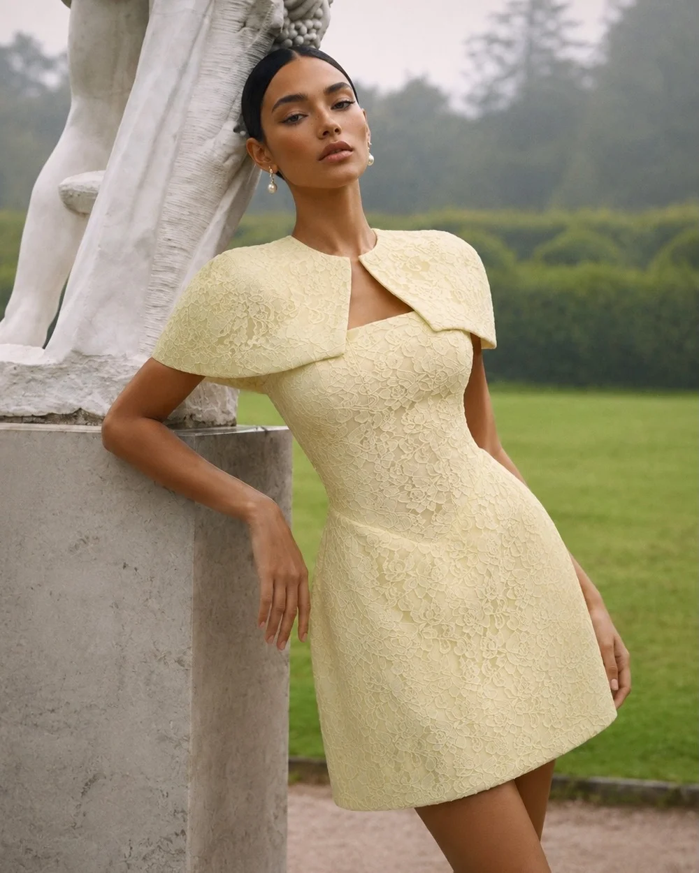 

Customized Modern Style Women Lace Ruched Pleat A-Line Evening Dresses Fashion O-Neck Sleeveless Knee Length Dresses Party Gowns