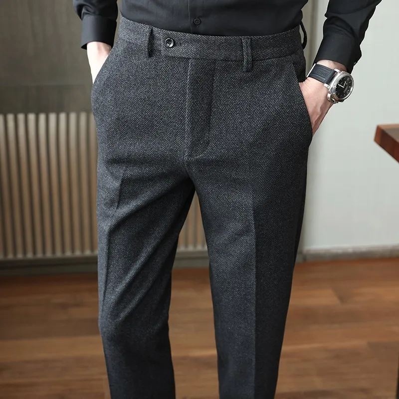 

New Black Men's Thickened Suit Trousers, Tailored To An Asian Fit, Suitable for Business, Office and Casual Occasions.