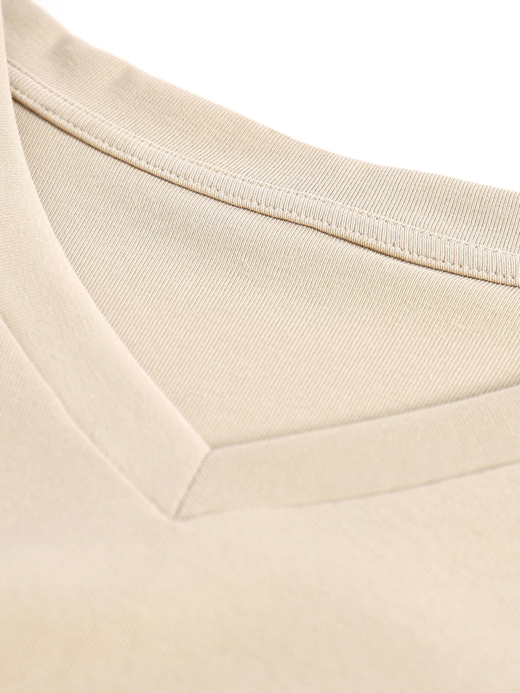 YOYO CLUBB plus Size Pleated Asymmetrical Women's T-irt Summer 2024 Slimming V-ne ort Sve Korean Sle Commute Faion