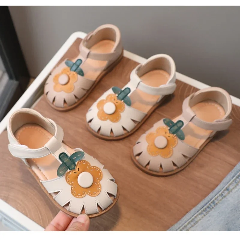 Sandals for Girls Fashion Applique Flowers Summer Children\'s Beach Sandals Close toes Kids Garden Shoes